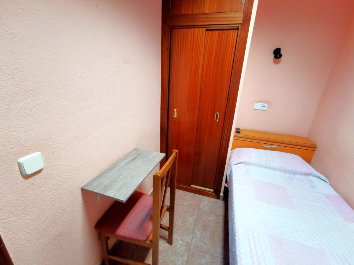 Habitación Individual con baño compartido