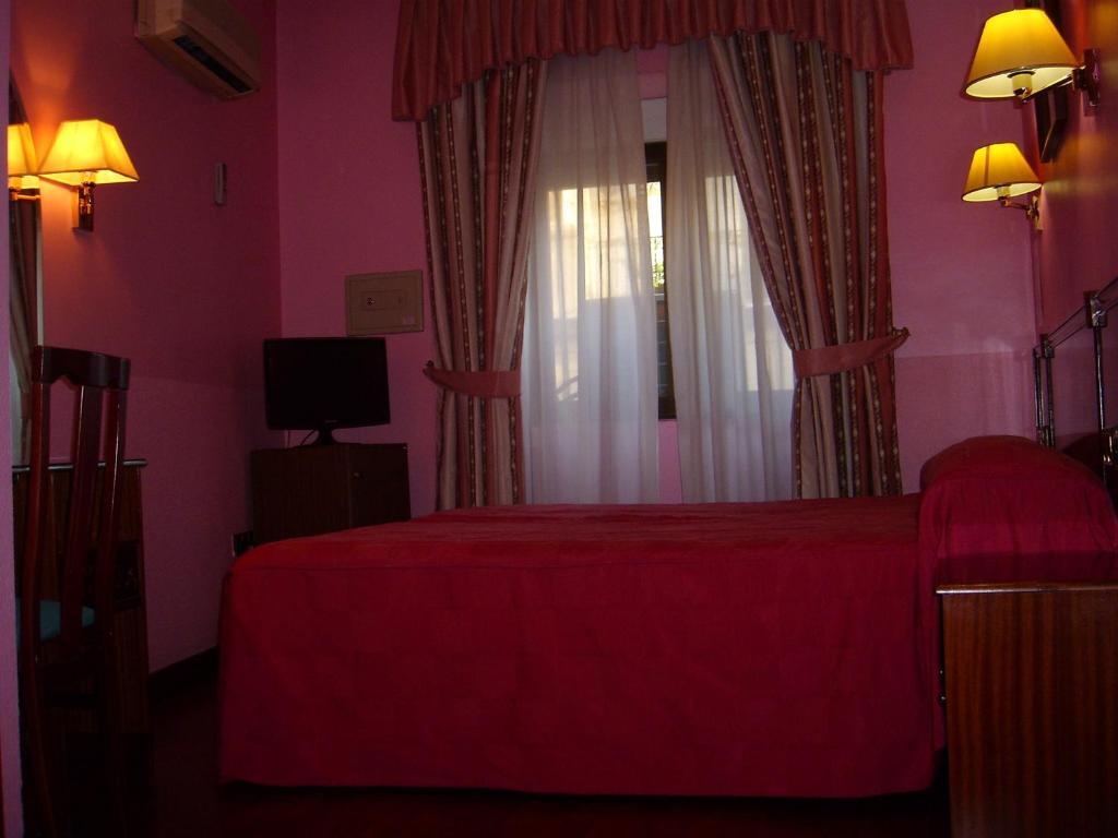 Double or Twin Room,1580556853:JPEG