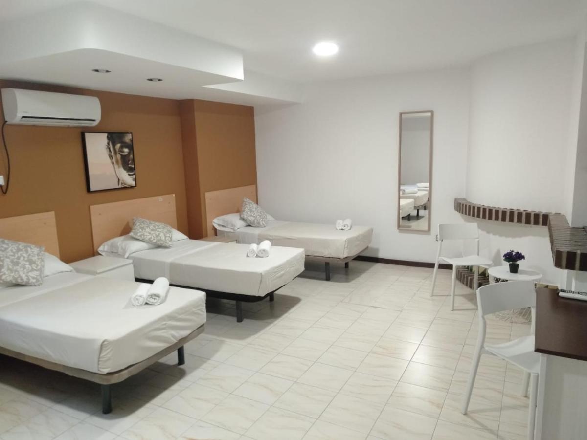 Economy Quadruple Room