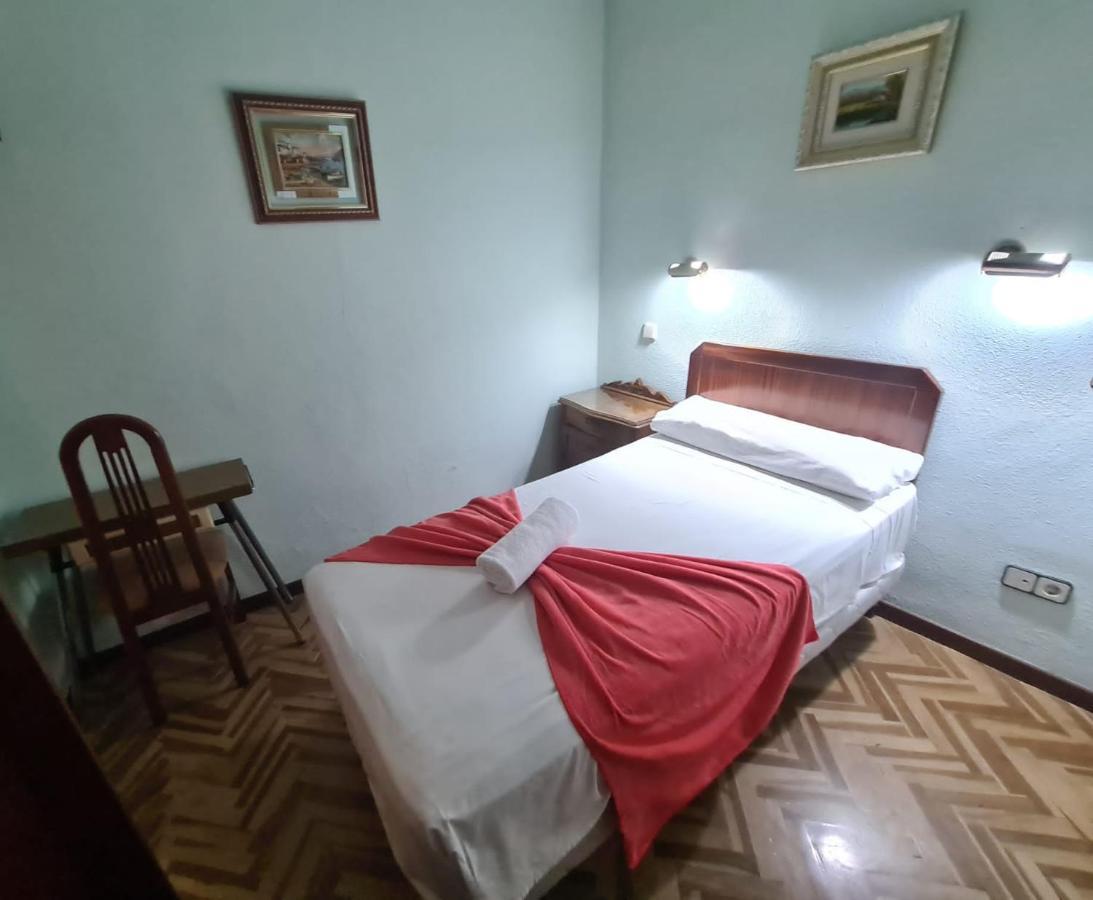 Habitación Individual Pequeña
