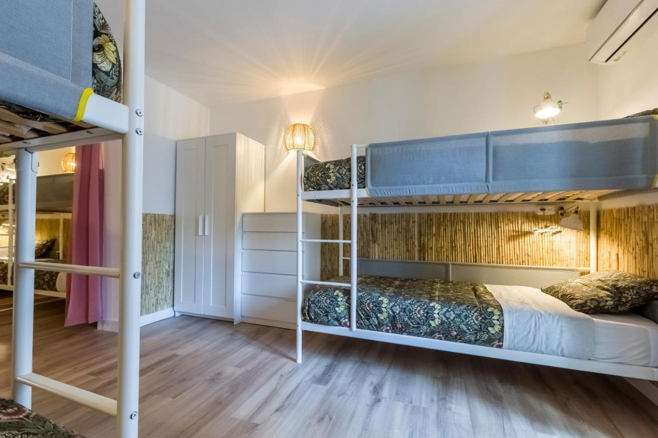 Bed 8-Bed Female Dormitory Room female only