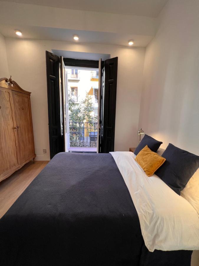 Deluxe Double Room with Balcony,1367727344:JPEG