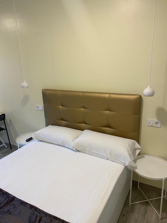 Double Room with Private Bathroom,1519560619:JPEG