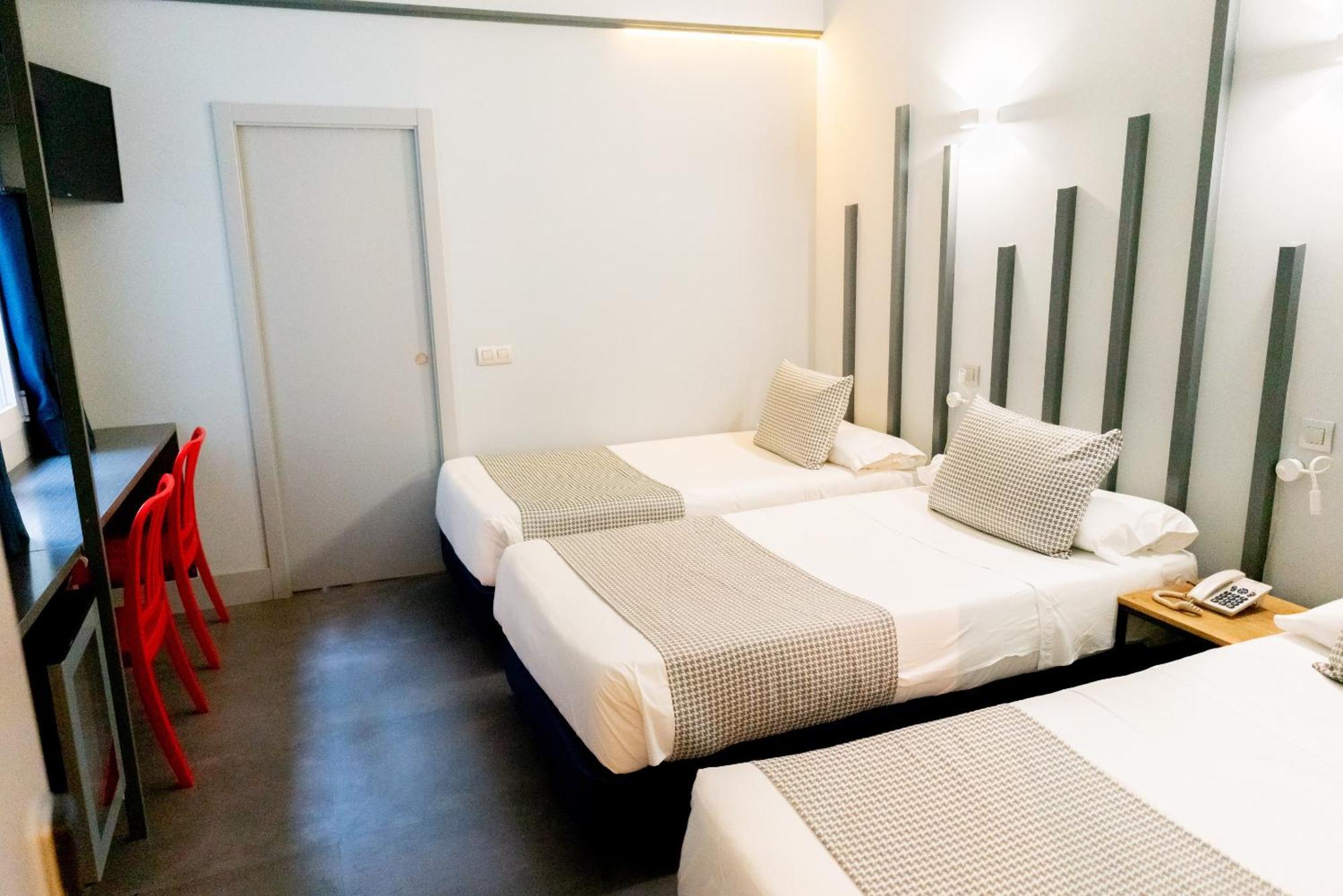 Basic Triple Room,1569170216:JPEG