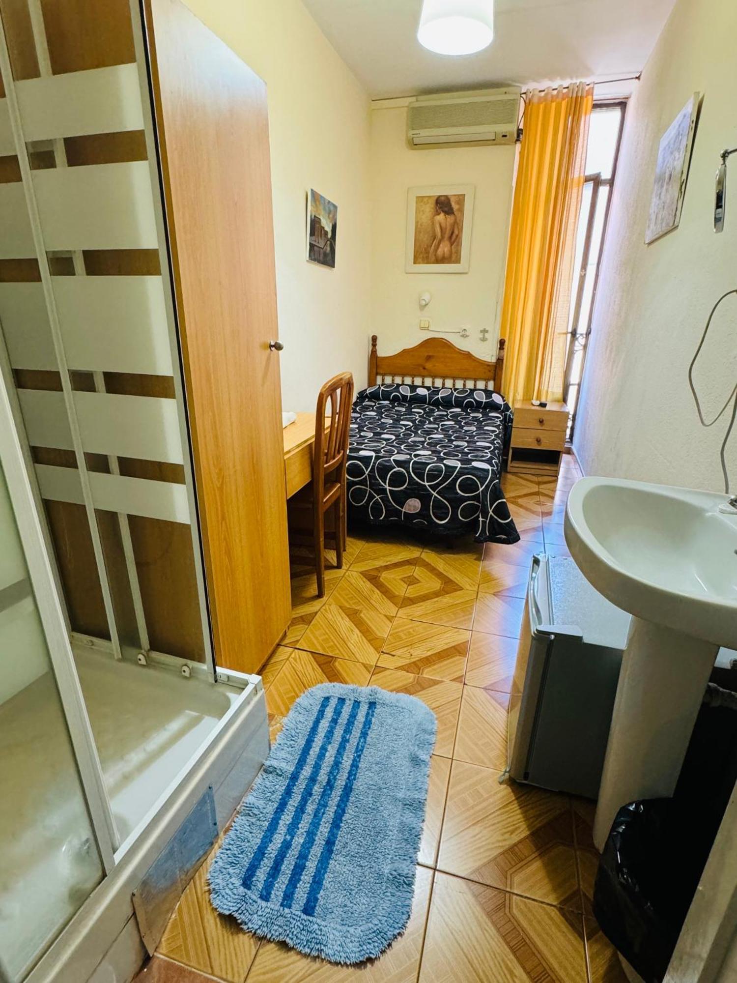 Habitación Individual con ducha