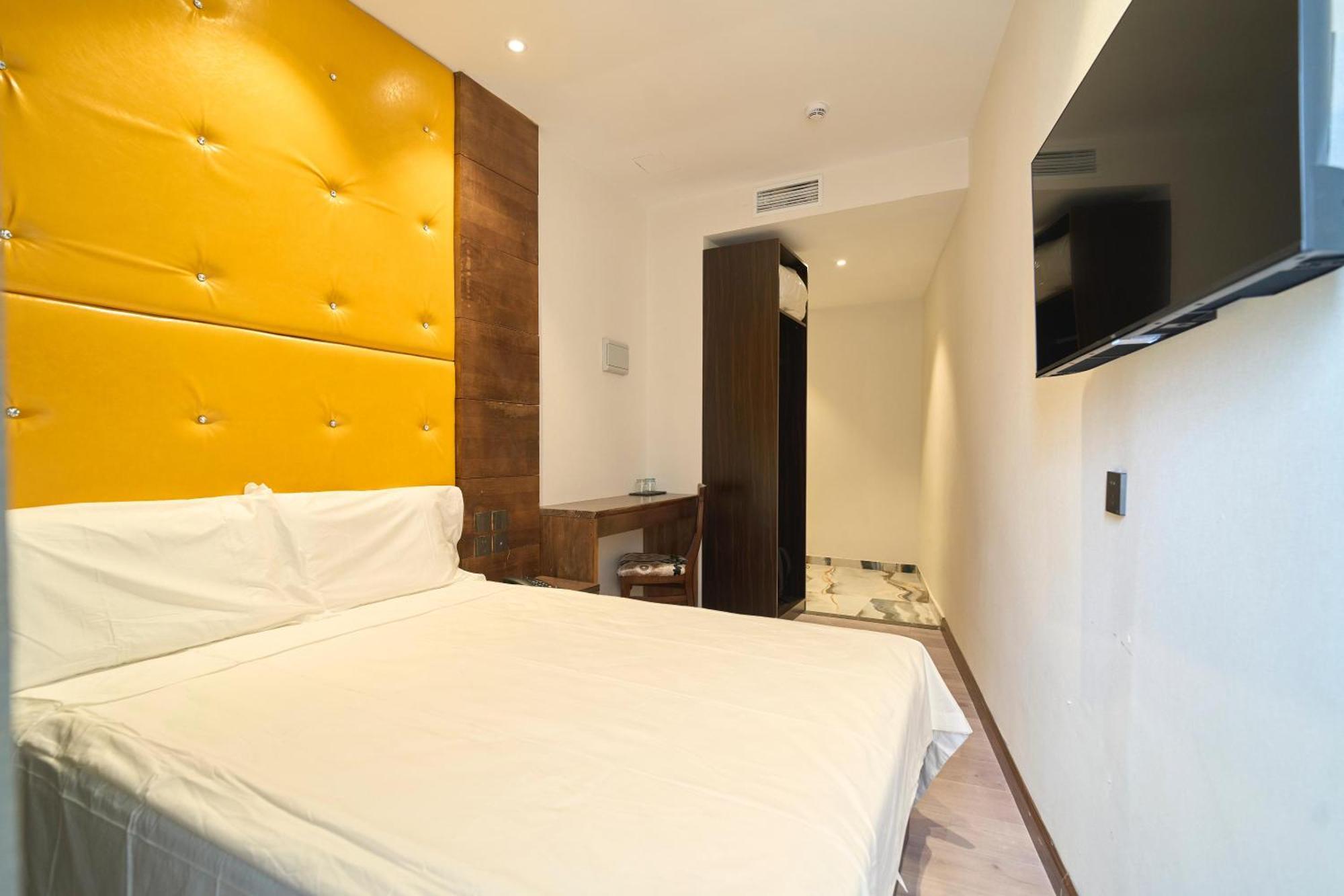 Double Room with Private Bathroom,1620564210:JPEG