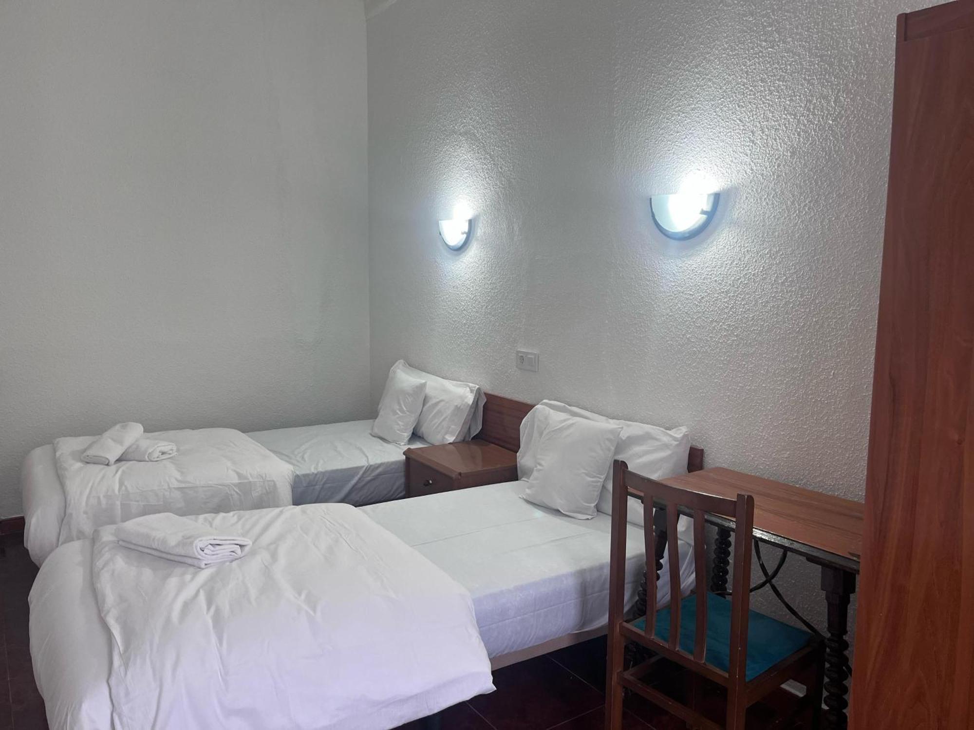 Twin Room with View,1652768743:JPEG