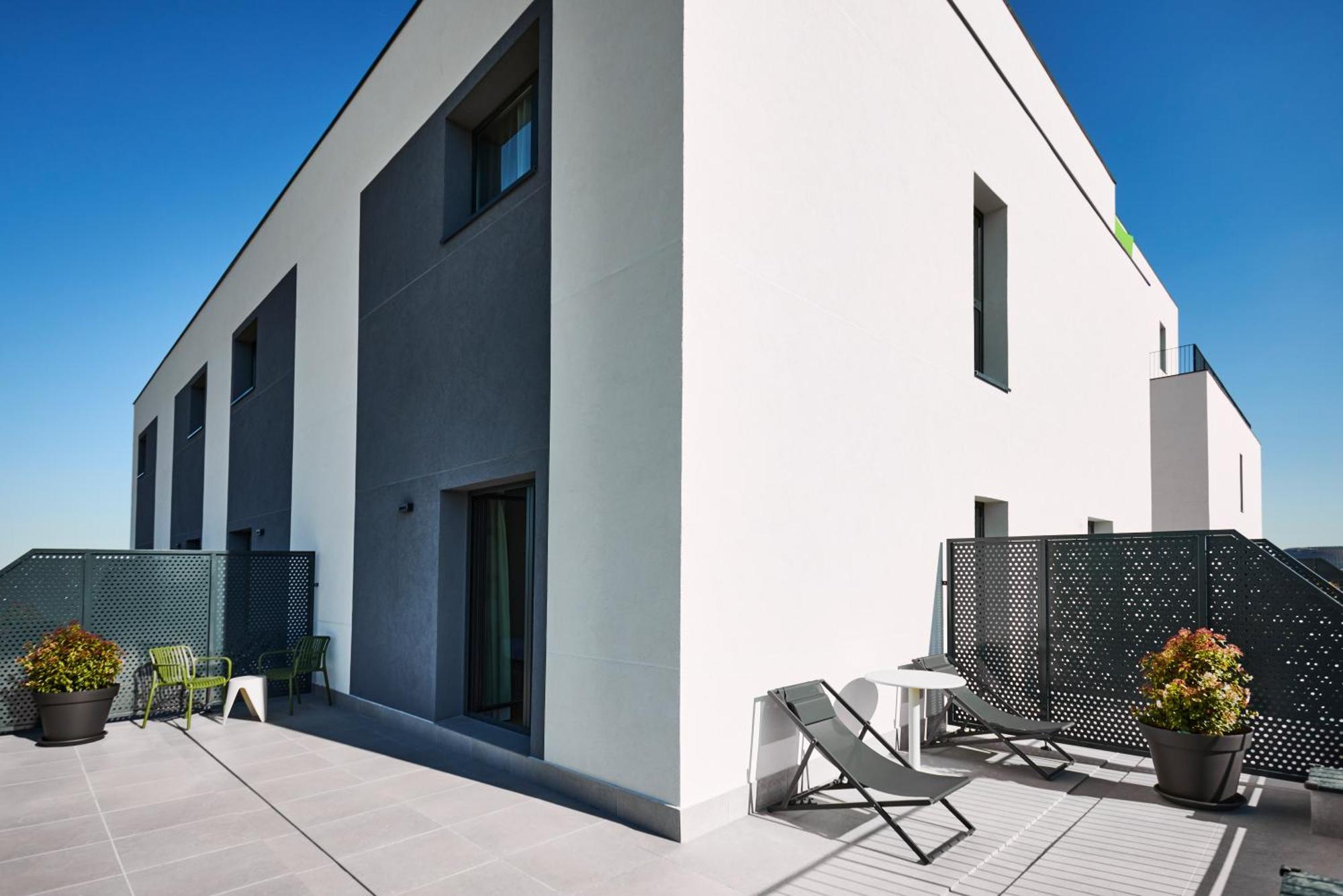 Premium Double Room with Sofa Bed and Terrace,1667266410:JPEG