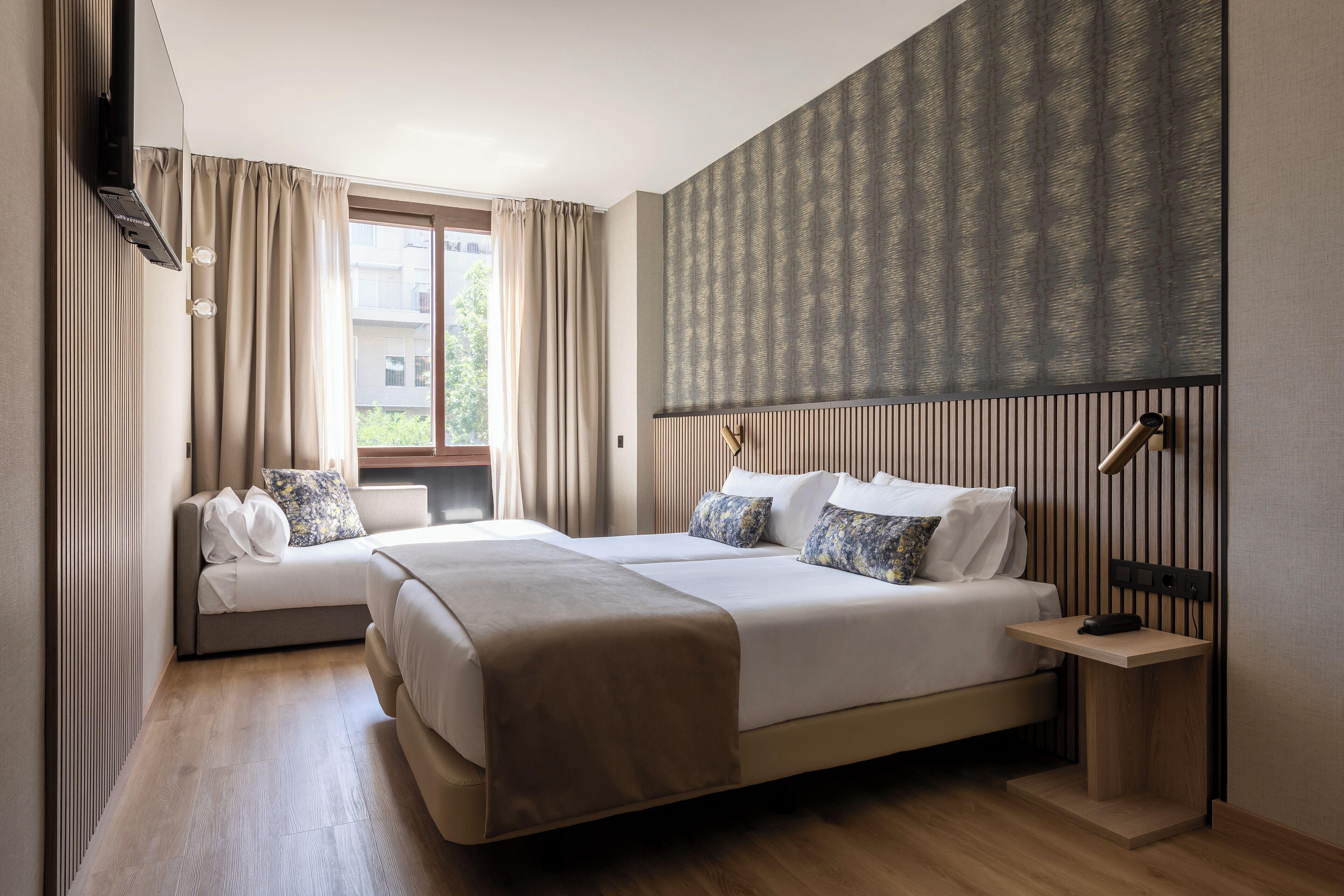 Triple Room