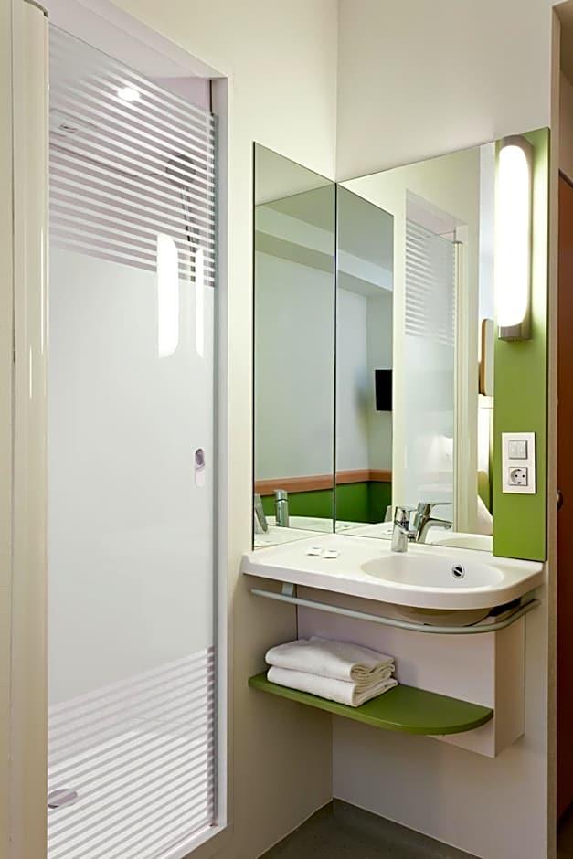 Habitación Doble con litera