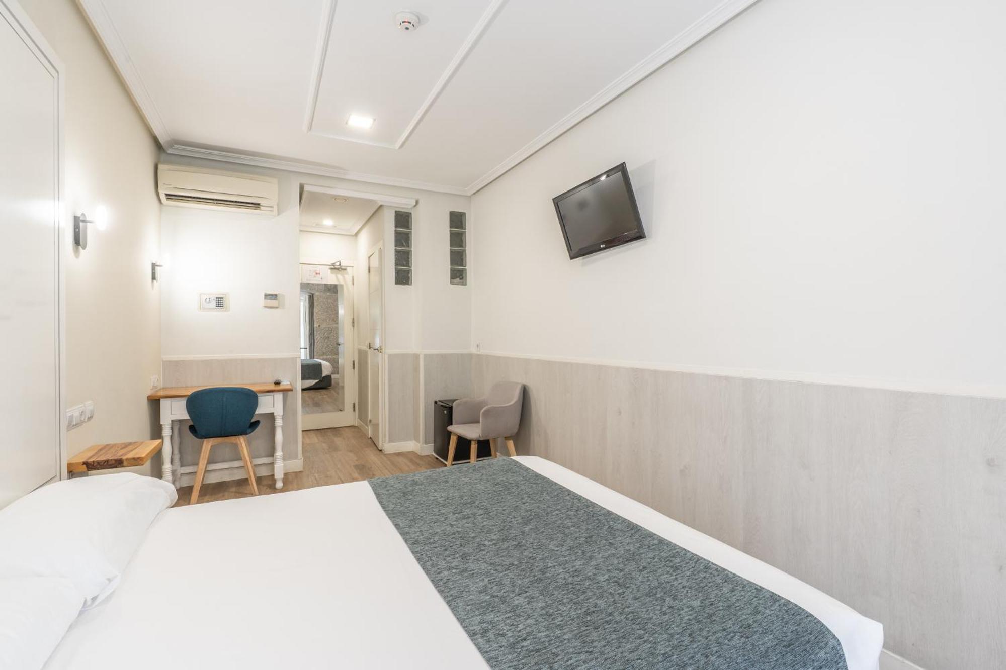Superior Double Room Street View
