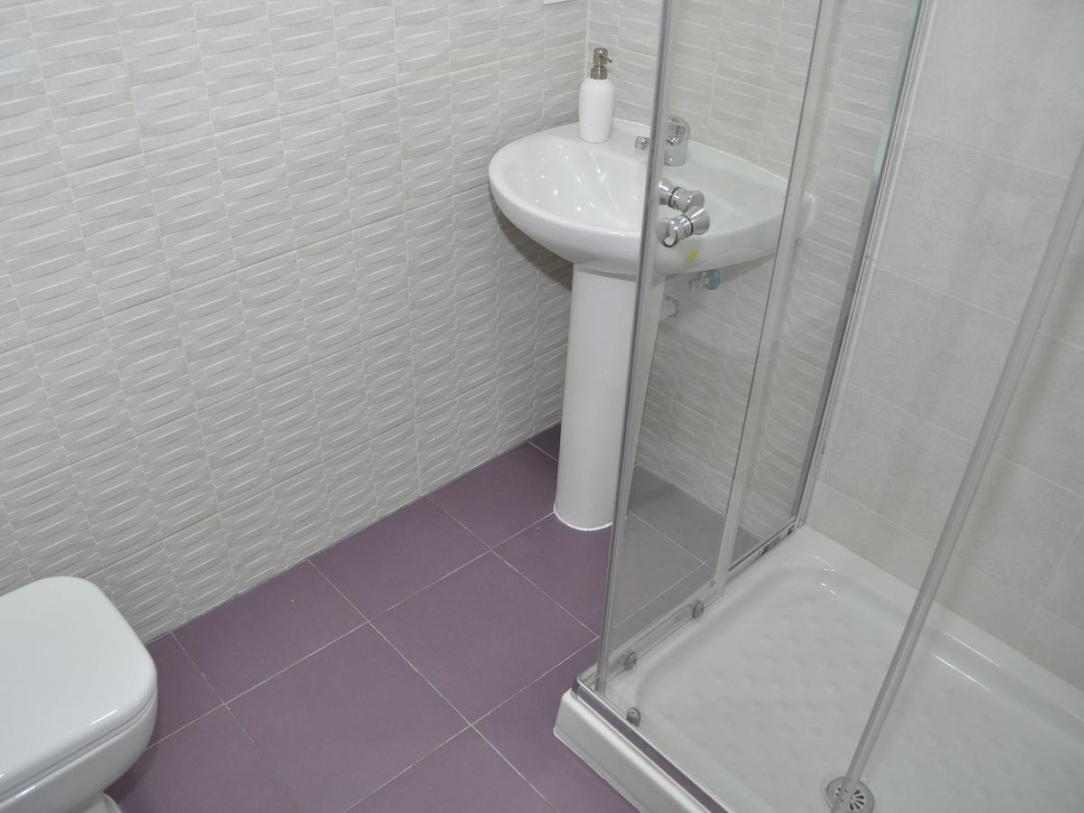 Habitación Doble Grande con baño interior privado