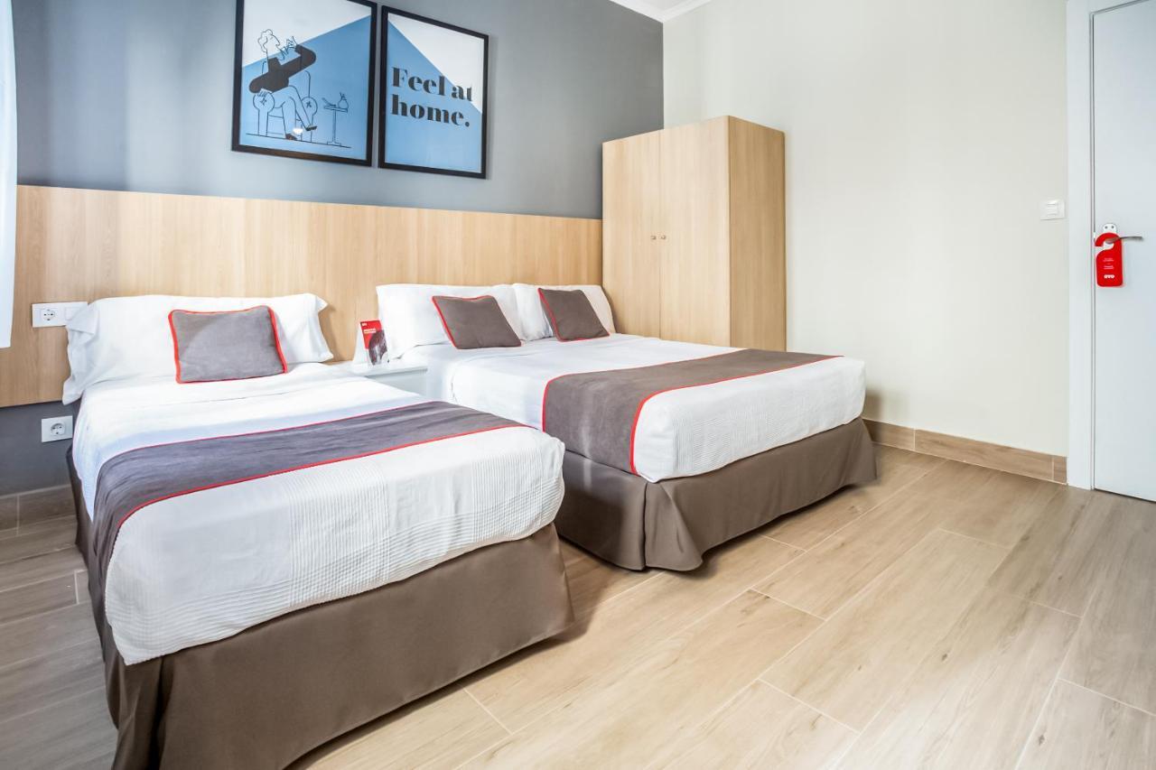 Double Room Private External Bathroom