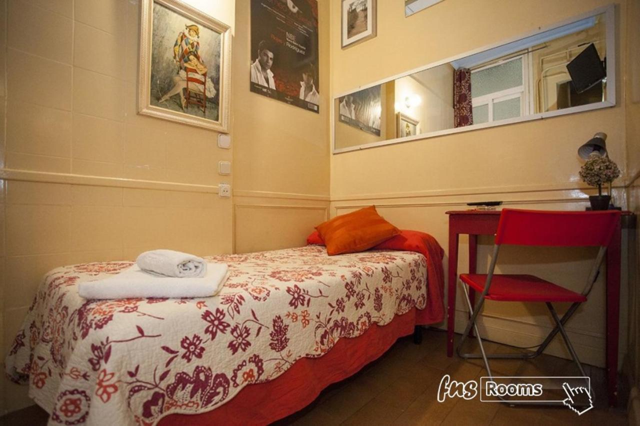 Single Room Private Bathroom