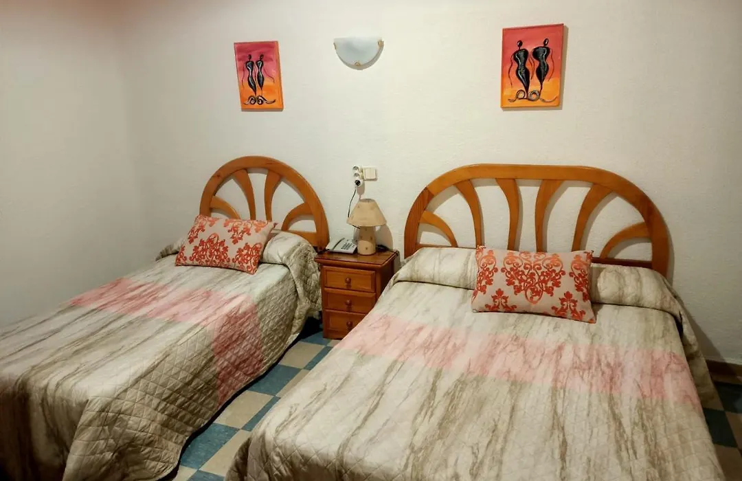 Hostal Continental-1