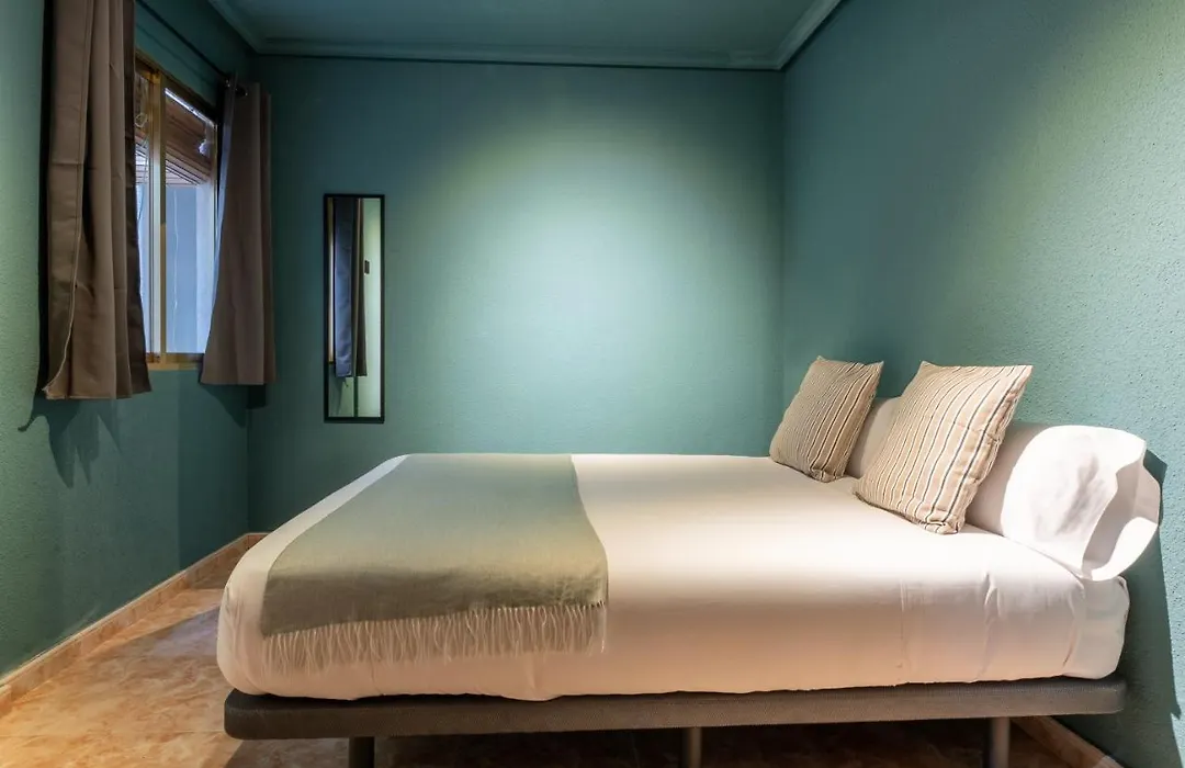 Ideal Hostel Madrid-1