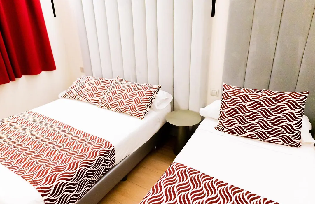 Hostal Juliette-Gran Vía-1
