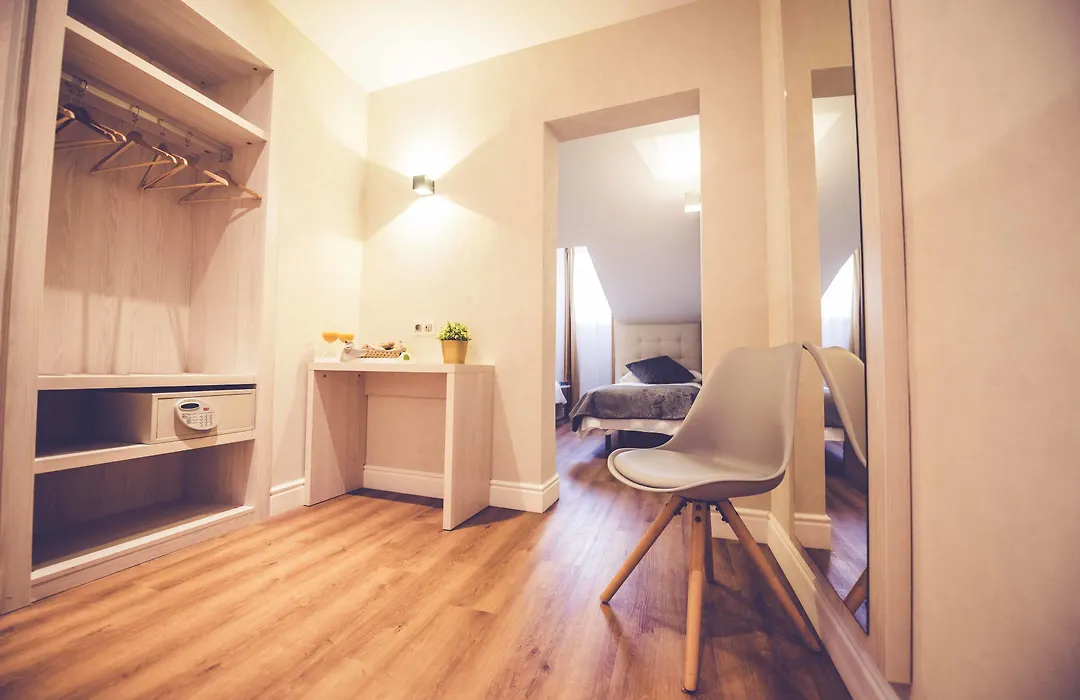 Hostal Lisboa-1