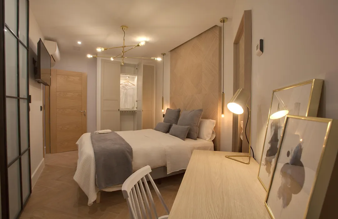 Suites You Soho-1