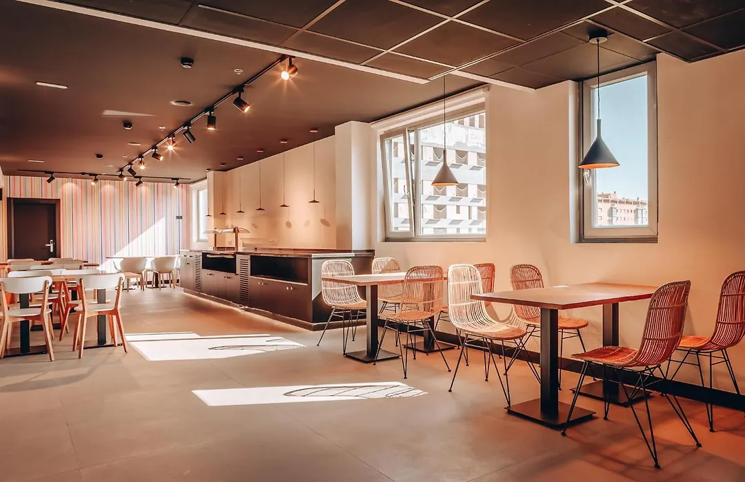 Vértice Roomspace-1
