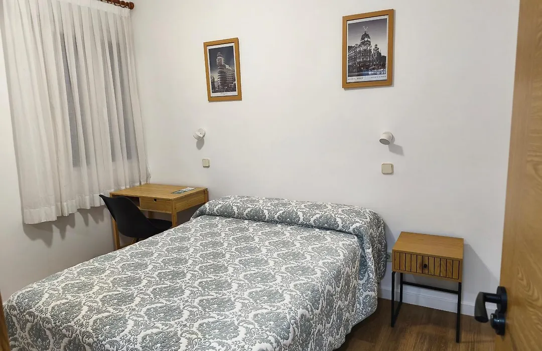 Hostal Angelines-1