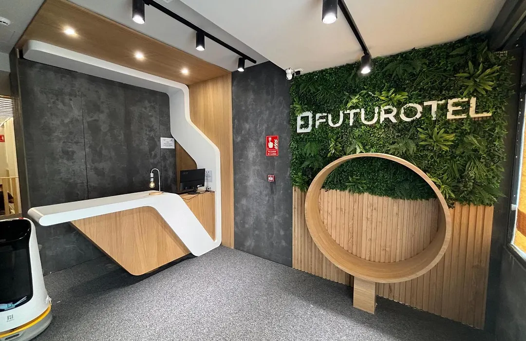 Futurotel Space Spa Madrid Center-1