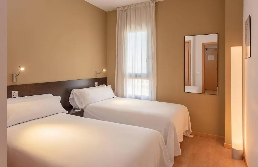 Madrid Airport Suites, Affiliated by Meliá-1