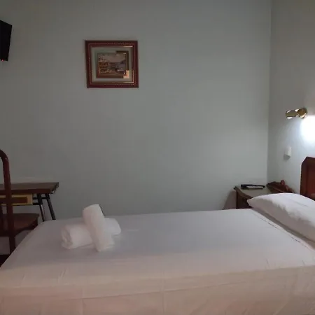 Hostal Sardinero-3