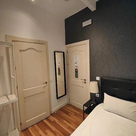 Single Rooms-2
