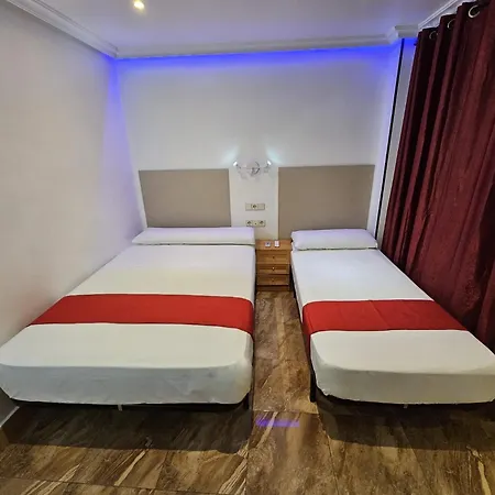 Hostal Las Vegas-3
