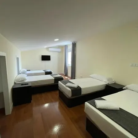 Chalet Pension Rooms Abril-3