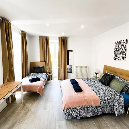 Madrid Private Rooms - Ferrer-2