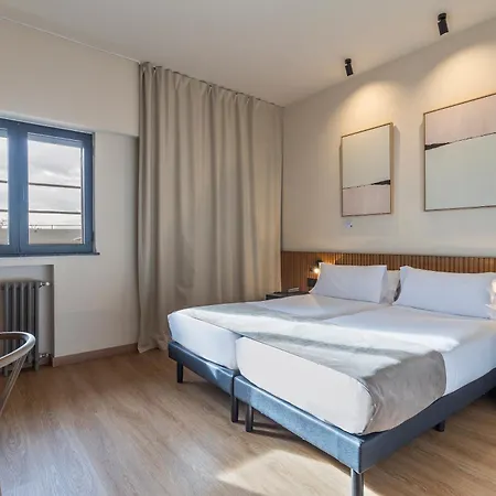 Hotel Acta Madfor-3