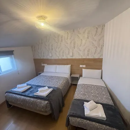 Hostal Esparteros-3