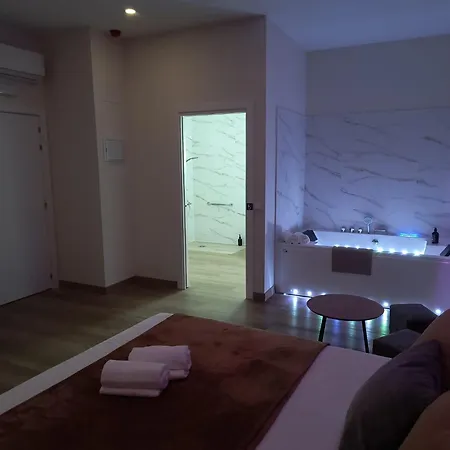 Paradise Suites Madrid-3