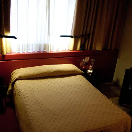 Hotel Anaco-2