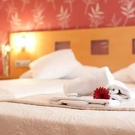 Hostal Abami II-2