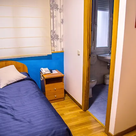 Hostal Montaloya-3