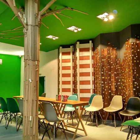 Motion Chueca Hostel-3