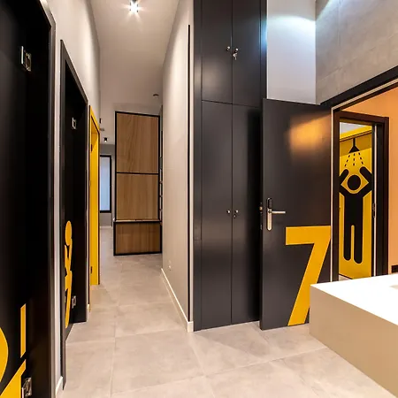 Petit Hostel La Latina (Adults Only)-2