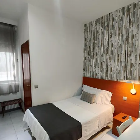 Hostal Cervantes-2
