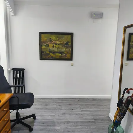 Hostal Angelines-2