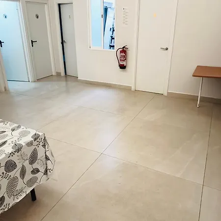 Hostel Oasis-2