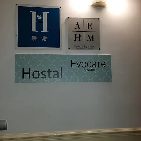 Hostal Evocare Madrid-3