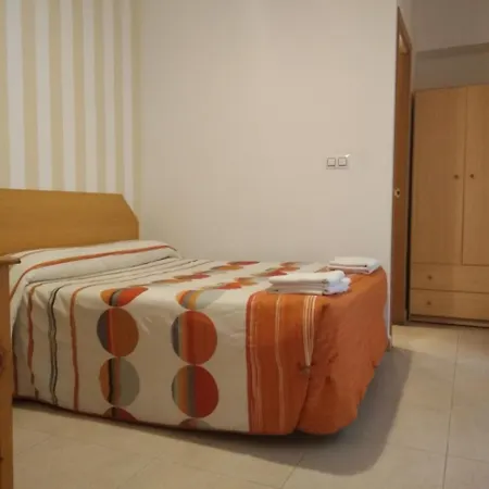 Pension Dominguez-3