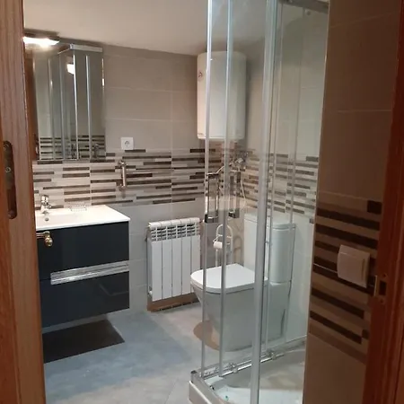 Chalet Avila Rooms-3