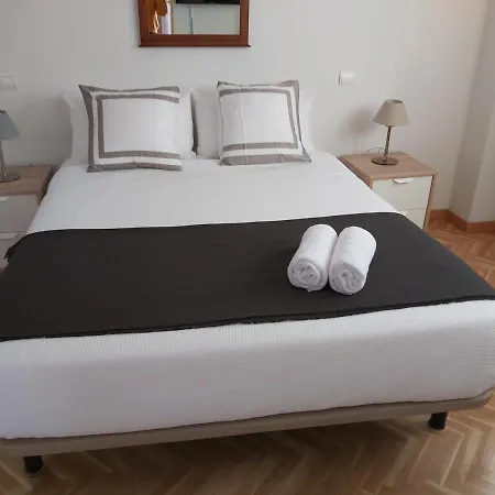 Chalet Avila Rooms-2