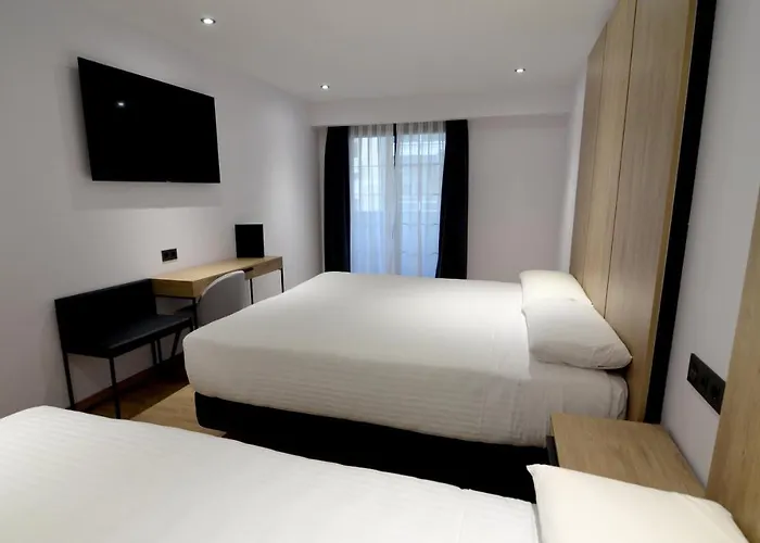 Hoteles Baratos MadridUve Marcenado