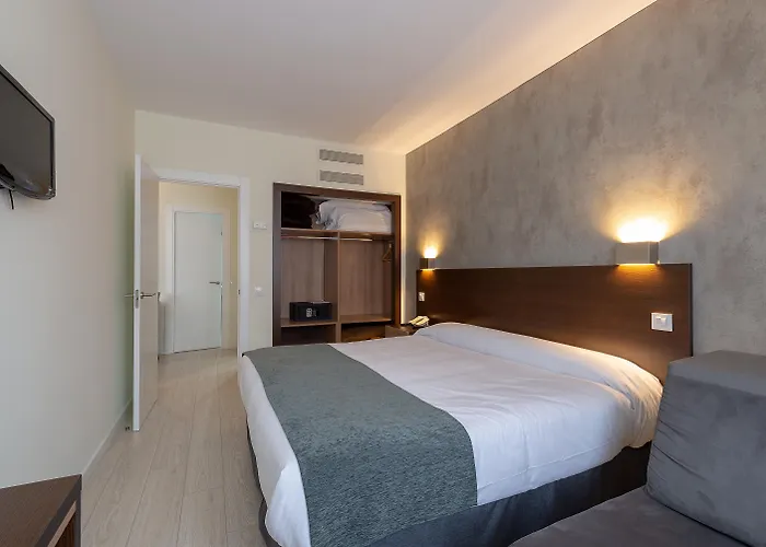 Hoteles Baratos MadridSerrano Recoletos