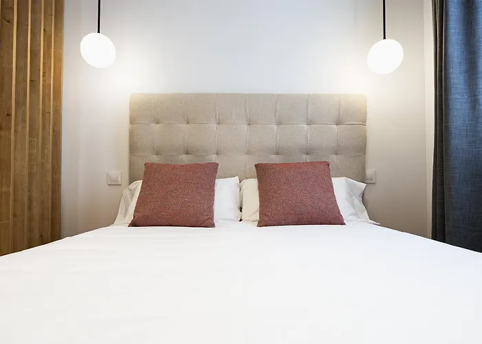 Aparthotel Smartr Atocha Reina Sofia Madrid